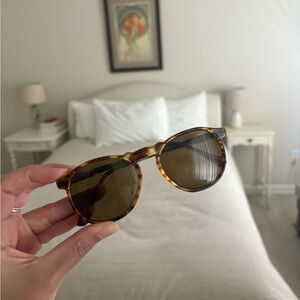 Vintage brown tortoise sunglasses